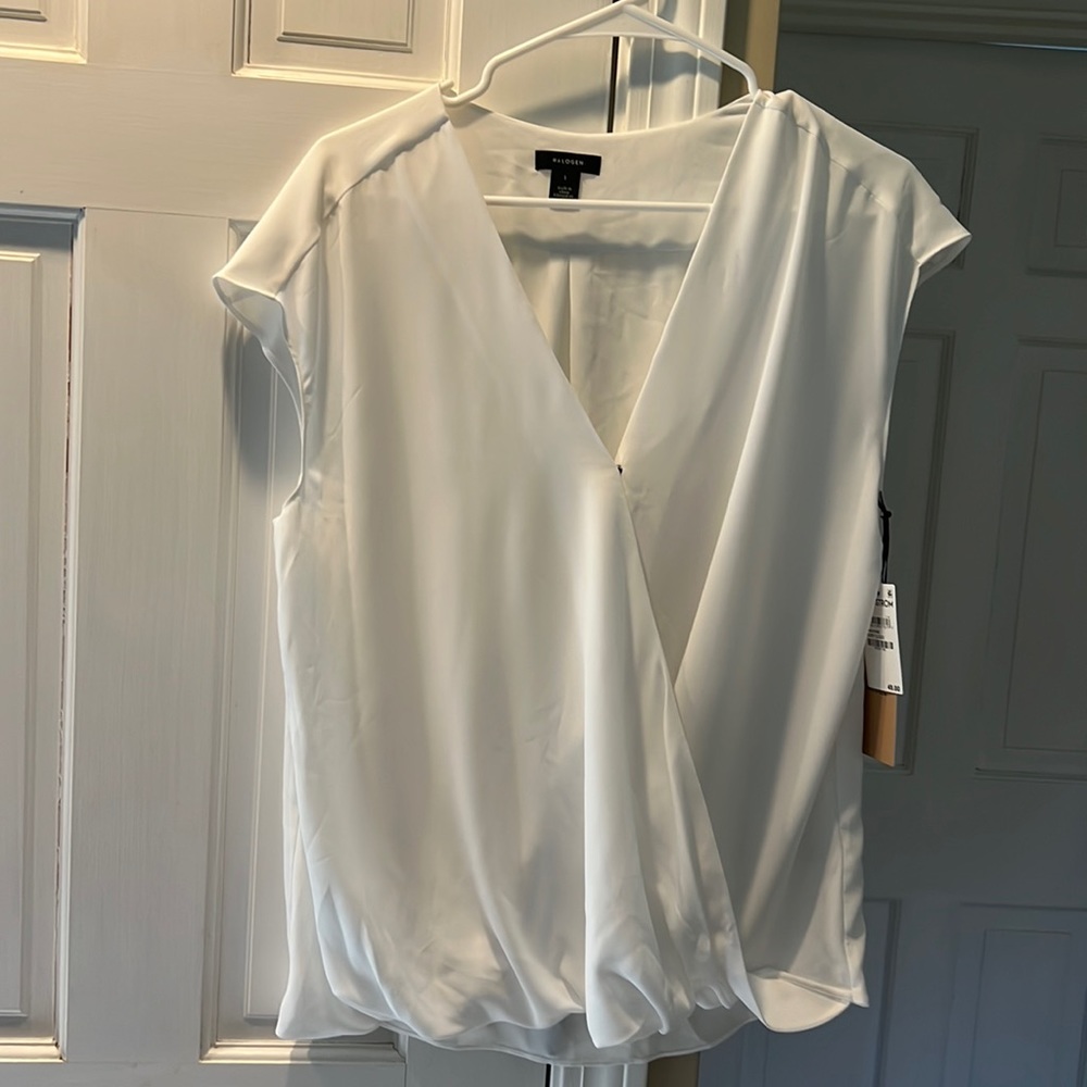 New sleeveless top